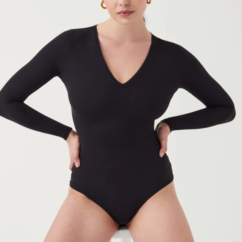 NWT Spanx Black Suit Yourself Long Sleeve Thong Bodysuit